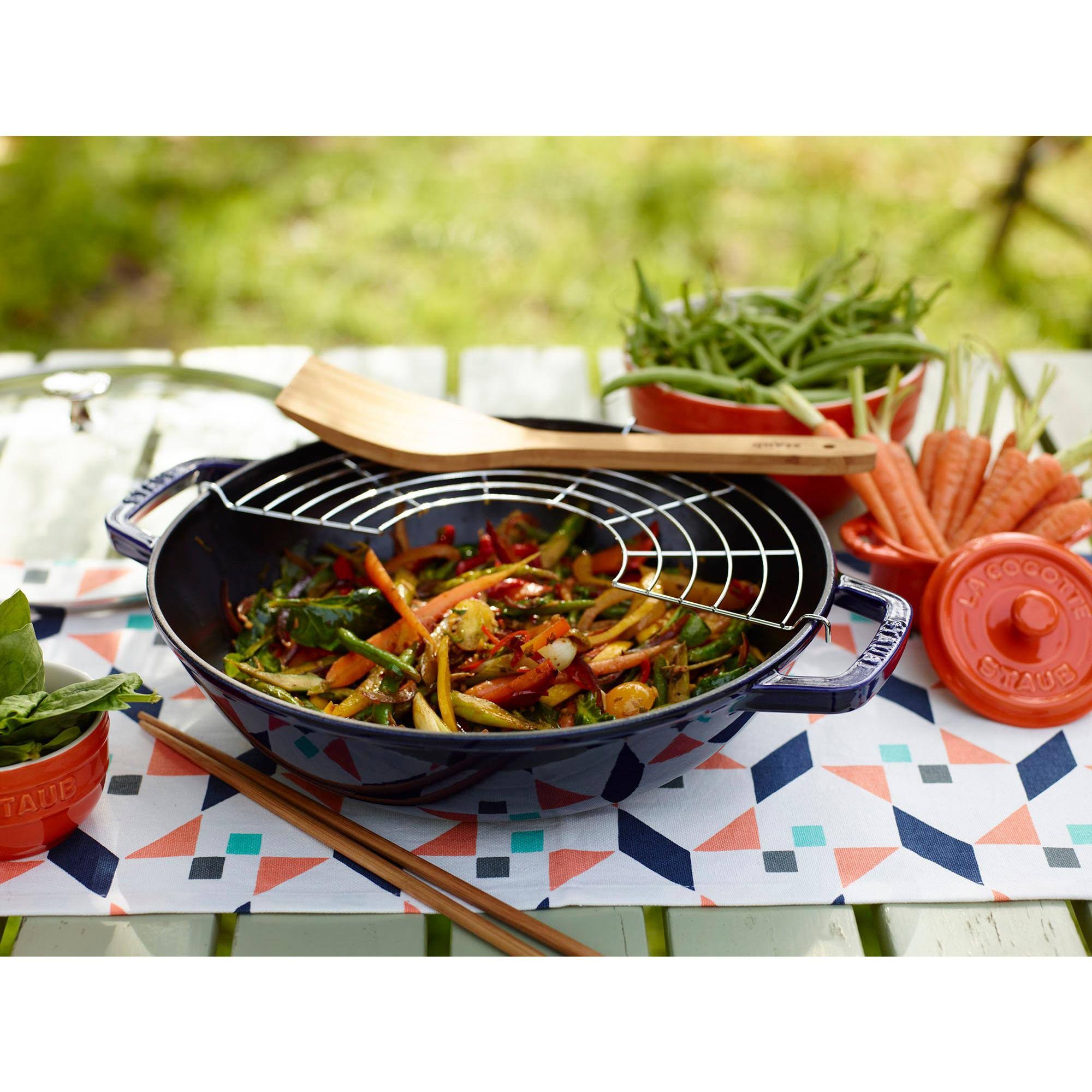 Dark Blue Cast Iron 4.5-qt Pan G5621